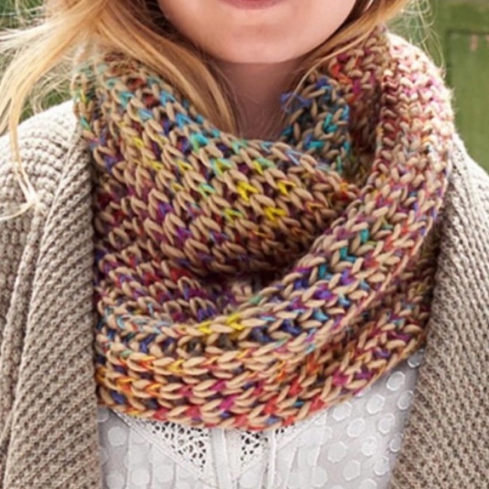 Sundance | Solstice Aurora Rainbow Infinity Scarf